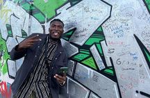 World Famous Belfast City Mural Tour - Private Tour