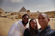 Private Guided Tour TO Giza Pyramids ,Sakkara Pyramid ,Memphis Old City