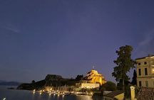 Small Group: Corfu Evening Walking Tour with a Glass of Wine