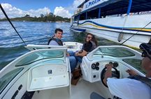 Private Guatape & Boat Ride & Llama Farm: Unforgettable Fun