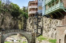 Old tbilisi walking tour & wine tasting