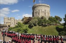 Windsor Castle, Stonehenge, and Oxford Day Trip from London