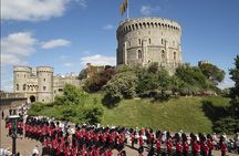 Buckingham Palace and Windsor Castle Escorted Tour from London