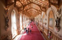 Buckingham Palace and Windsor Castle Escorted Tour from London