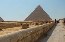History of Cairo and the Great Pyramids Day Tour from Hurghada
