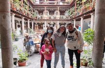 Private colonial walk trough the Old Town in Quito