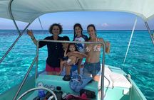 Private Boat Lake Ride and Cancun Bay Sightseeing 