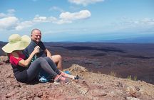 5 days excursion to Galapagos Islands with Snorkel and Volcanoes