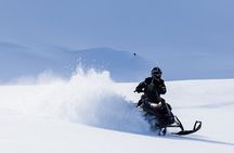 Glacier Rush – Fast pace snowmobile - SnoMo Glacier