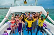 Private Party Boat Tour From Punta Cana with Drinks