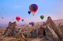 2-Day Cappadocia Tour from Istanbul with Cave Hotel Stay