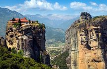 Meteora and Thermopylae Private Tour from Athens 