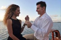 Couples Night Romantic Sunset in Lagoon & Live Music from Cancun