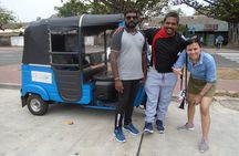 Colombo City Tour by Tuk Tuk (Sightseeing Entry Fees Included )