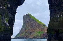 Boat tour to Drangarnir Sea Stacks