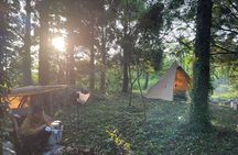 Take a boat out to enjoy some activities at a campsite on an uninhabited island 