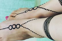3-Hour Private Full Moroccan Henna Art and temporary Henna tattoo Experience