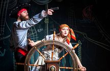 Night Pirate Ship Cruise in Cancún with Show & Lobster Dinner