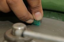 Emerald's Polishing Workshop and Museum Tour