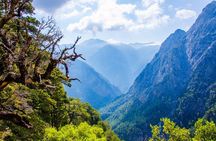 Full-Day Samaria Gorge Hiking Tour from Chania