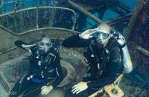 Open Water Diver Course [5 days/18m] and Advanced Open Water Diver [2 days/30m]