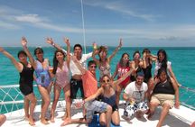 Catamaran Party Boat Cancun 