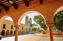 Visit Chichén Itzá and discover a real Cenote and Valladolid. Transport included