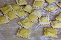 Ravioli & Tagliatelle Cooking Class at a Local's Home in Positano