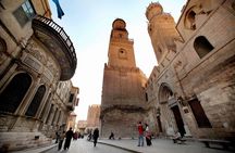 Private Old Cairo Photography Tour: Mosques, Souqs and Palaces