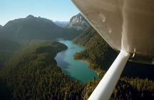 Alpine Lake Flightseeing Experience from Squamish