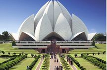 Private Old and New Delhi Full-Day Tour with Akshardham Temple