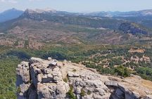 4x4 tour of Orgosolo: Murals and typical lunch at the shepherd's