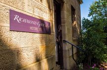 Hobart Hop-On Hop-Off Bus & Richmond Village Tour