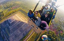 Teotihuacan Balloon ride + Transportation + Breakfast + Pyramids