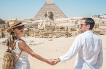 Cairo Guided Half-Day Tour of Giza Pyramids and Sphinx