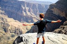 Nizwa Heritage & Jebel Shams Canyon – Private Tour from Muscat