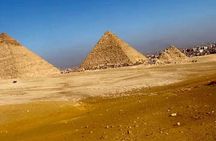 Full Day Tour to Explore Giza pyramids , Sakkara , Sphinx and Memphis
