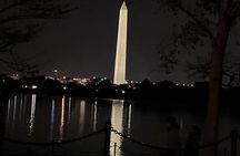 Monumental Moonlight Private Guided Bus Tour in Washington 