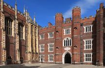 Private Tour of Hampton Court Palace with Award-Winning Architectural Historian