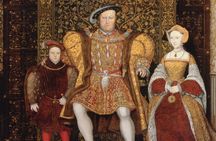 Private Tour of Hampton Court Palace with Award-Winning Architectural Historian