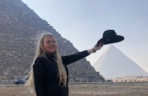 4-Hours Private Tour Giza pyramids ,Sphinx and Khan al-Khalili Market 