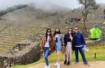 2-Day Guided Tour to Sacred Valley and Machu Picchu by Train