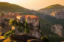 Meteora: Monasteries Tour with Lunch and Athens Tranfer Option
