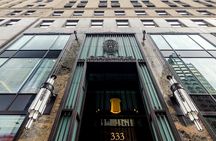 Chicago Walking Tour: Art Deco Skyscrapers Riverfront
