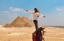 Day Tour to Pyramids And The Egyptian Museum from Cairo
