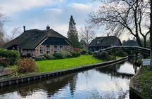 Giethoorn and Zaanse Schans Day Tour Small Group Incl. Boat Ride