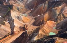 Private Full-day Hidden Highlands Tour from Reykjavík with Luke by Jeep 