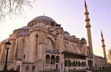 Full-Day Istanbul Private Tour with Dolmabahce Palace and Lunch