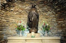 Daily Ephesus and Virgin Mary House Tour with Lunch Included