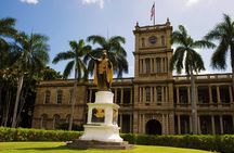 Waikiki Trolley Red Line Heroes & Legends Hop-on Hop-off Tour 